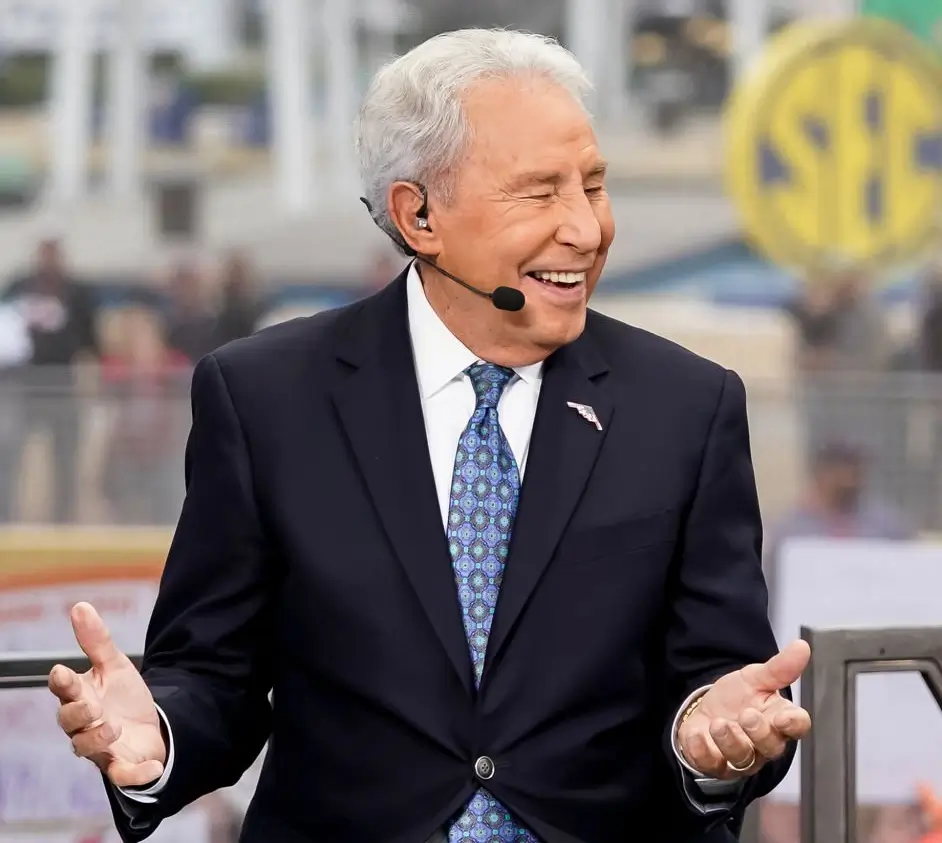 How Old is Lee Corso